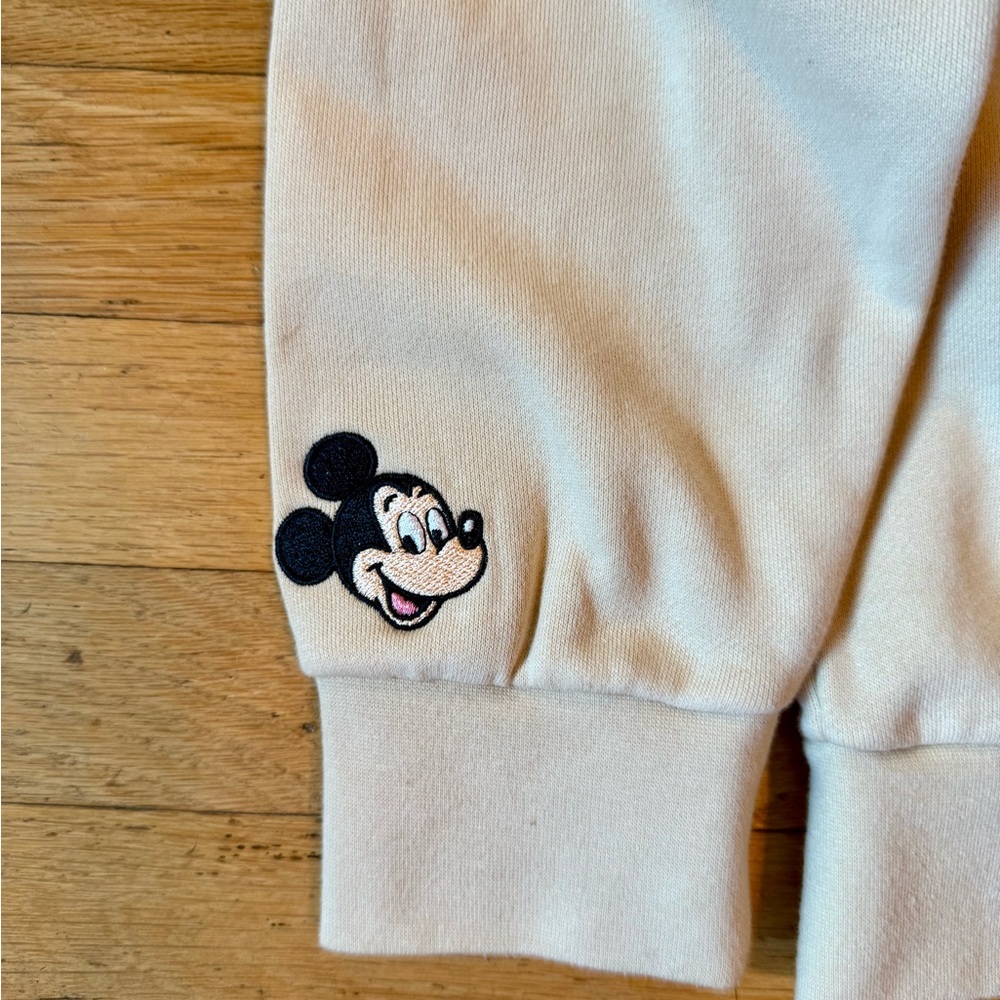 Disney Parks Disneyland WDW Mickey Mouse Peace Signs Crewneck Sweatshirt - Picture 4 of 5